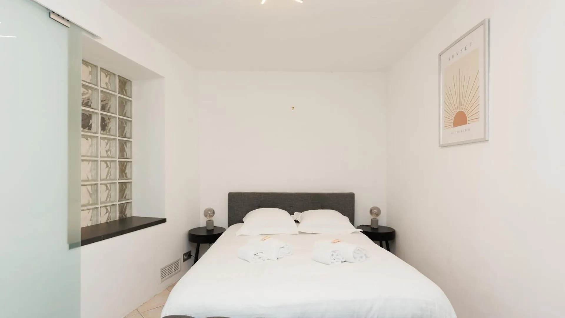 Lägenhet Immogroom - Charmant Logement A 2 Pas Du Port Cannes