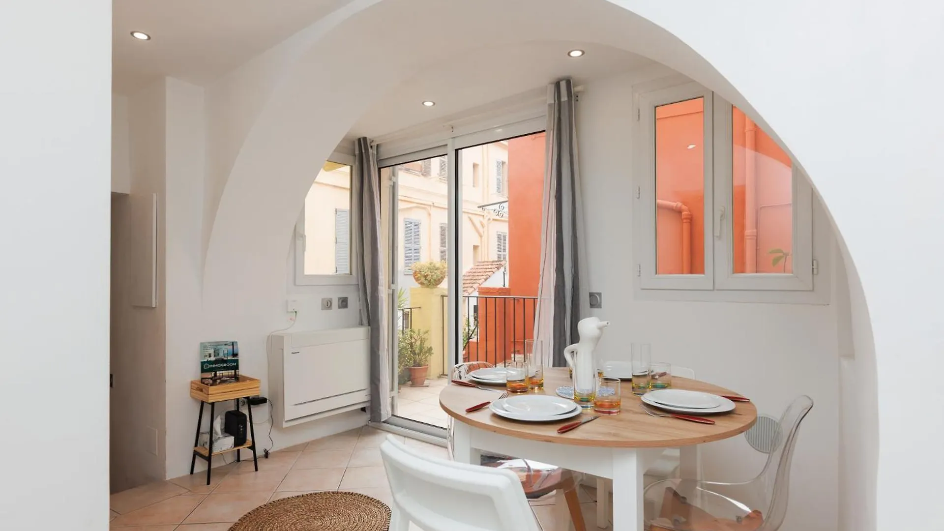 Immogroom - Charmant Logement A 2 Pas Du Port Cannes 0*,  Frankrike