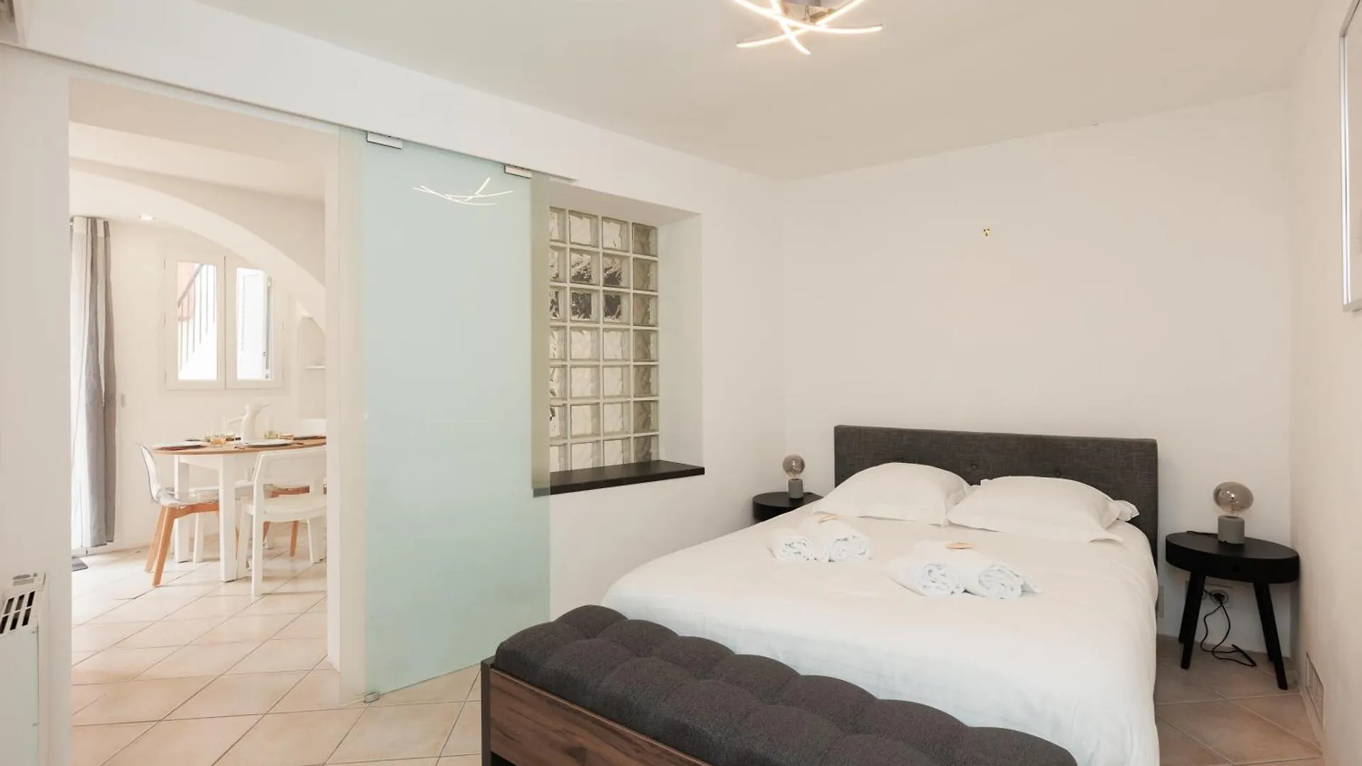 Apartment Immogroom - Charmant Logement A 2 Pas Du Port Cannes